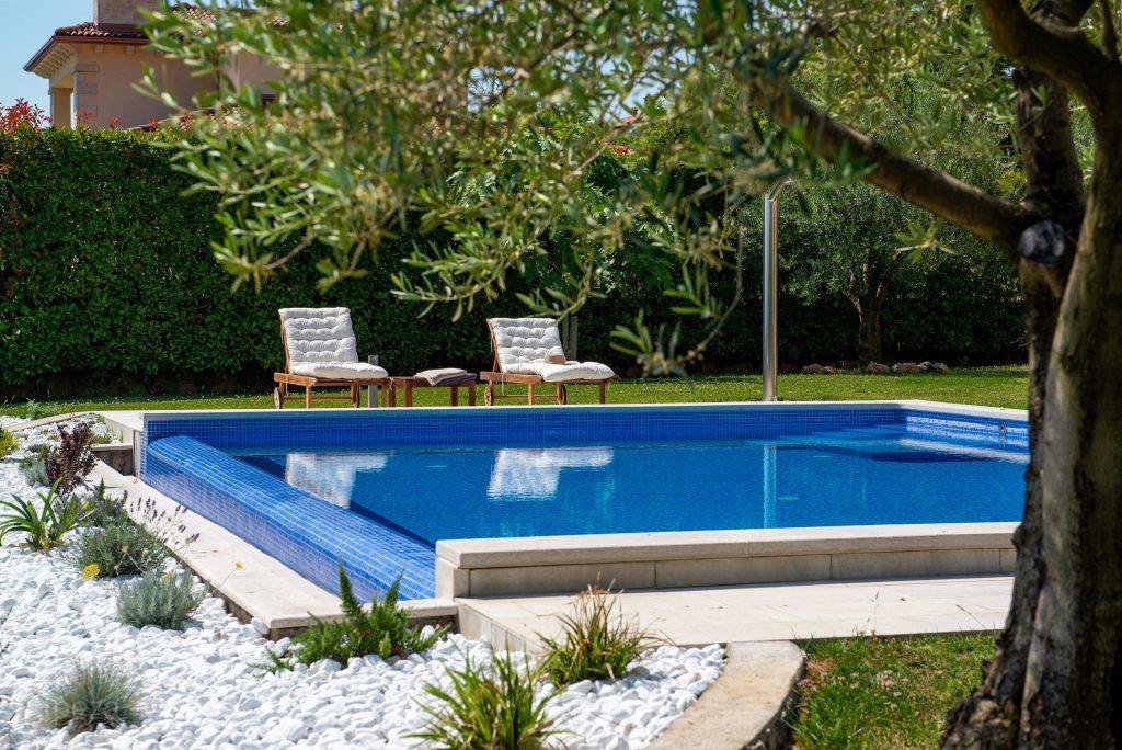 Luxury vacation villa Alpeza