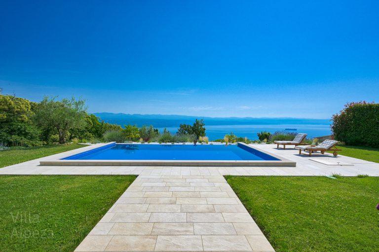Pool - luxury vacation villa Alpeza