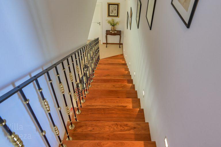 Luxury vacation villa Alpeza