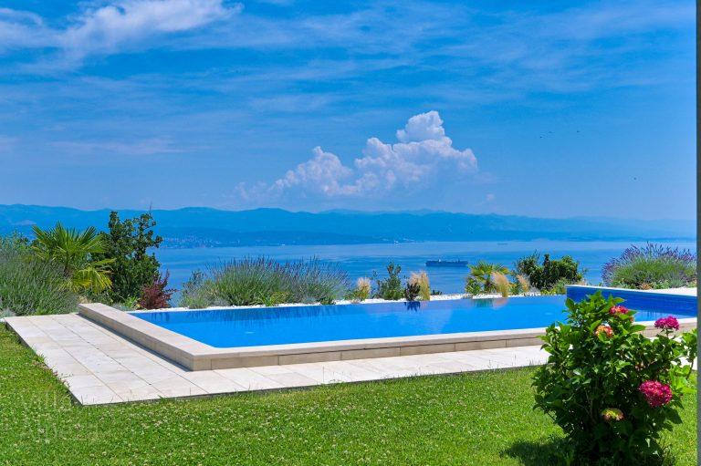 Pool - luxury vacation villa Alpeza