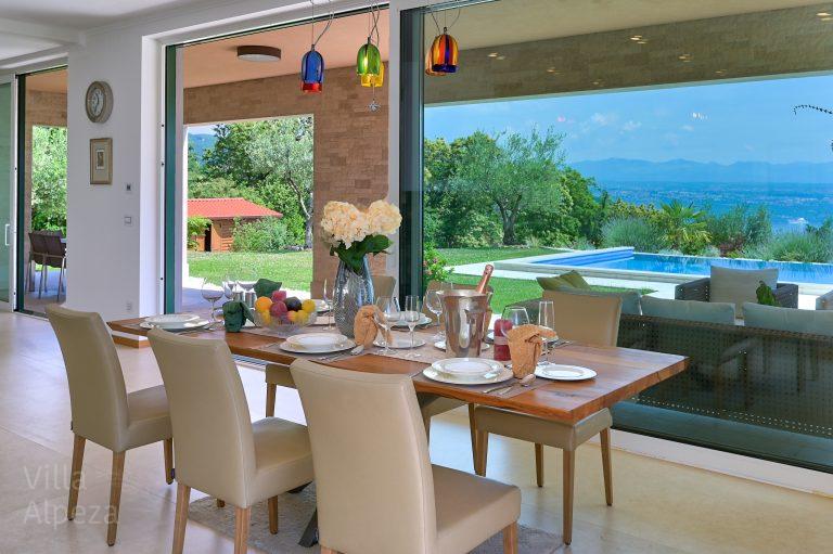 Luxury vacation villa Alpeza