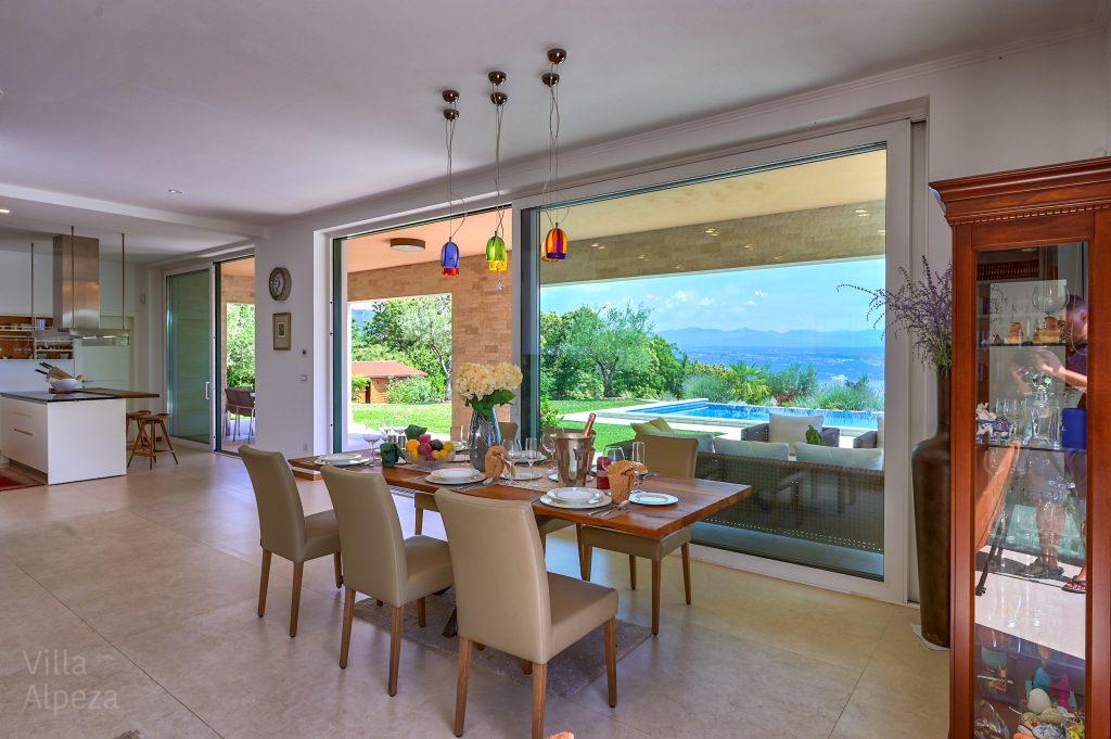 Luxury vacation villa Alpeza