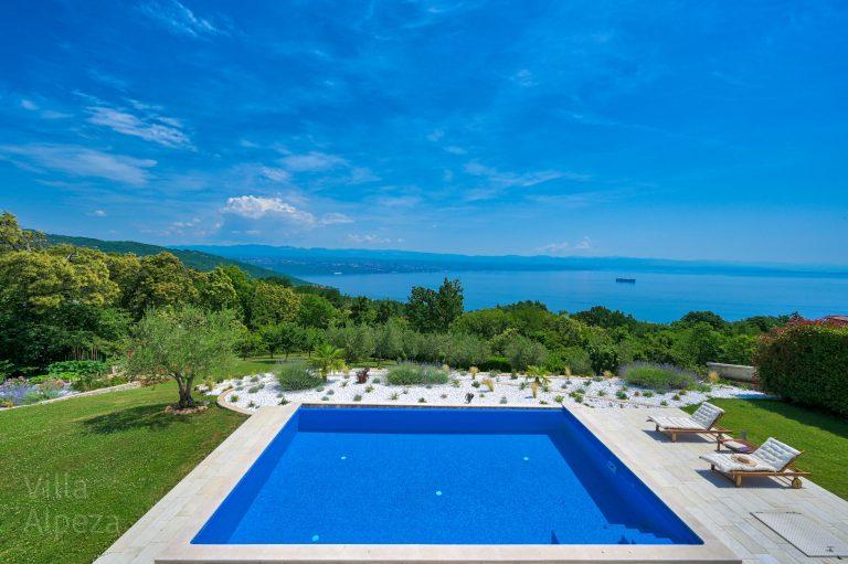Pool - luxury vacation villa Alpeza