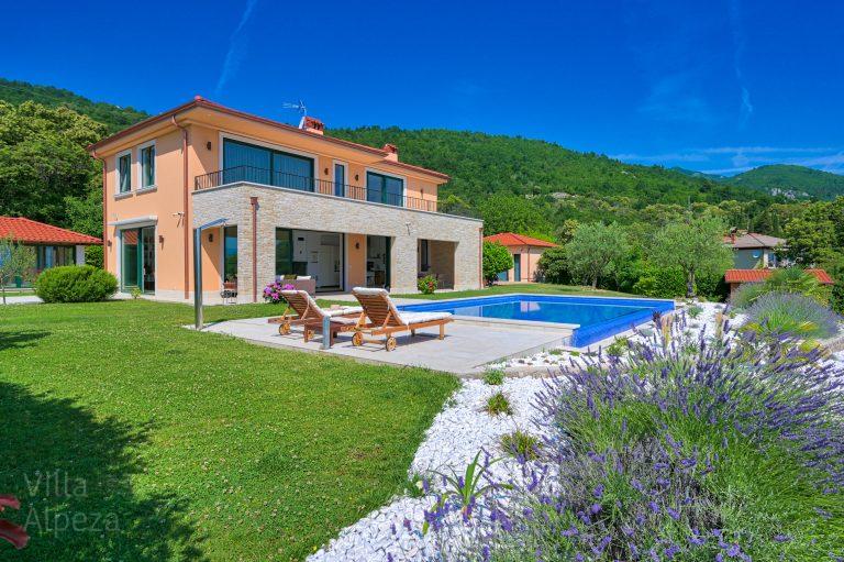 Pool - luxury vacation villa Alpeza